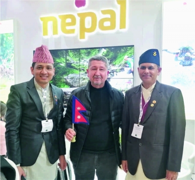 Tarihçi Rıdvan Şükür'e Nepal daveti 