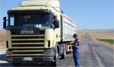 Tonajlı araçlara yönelik trafik uygulaması yapıldı