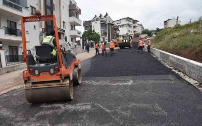Topçular’da yol mesaisi