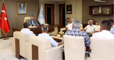 “Toprak ana kucağı, baba ocağıdır”