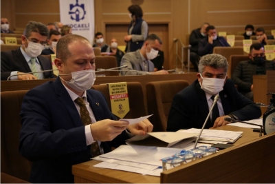 Üç ilçedeki eski binalar yıkılacak