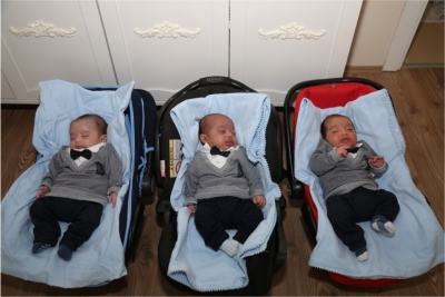 Üçüz Bebeklere ziyaret