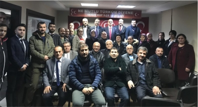 Ünlü'den MHP İlçe Teşkilatını ziyaret