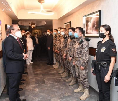 Vali Yavuz, Kurum Ziyaretlerinde Bayramı Kutladı