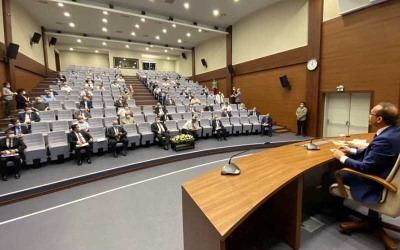 Vali Yavuz Muhtarlarla Bir Araya Geldi