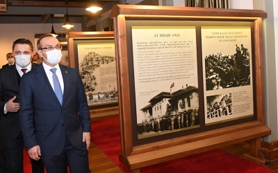 Vali Yavuz, Müzeleri Ziyaret Etti