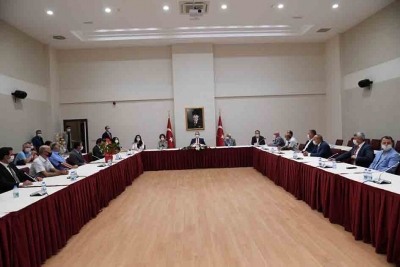 Vali Yavuz, Oda ve Dernek Başkanlarını Kabul Etti