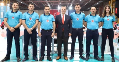 Voleybolda Küçüklerin Final heyecanı