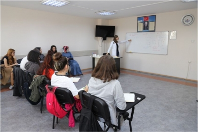 Yabancı dil KO-MEK'le öğreniliyor 