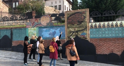 Yabancı eğitimciler tarihi mekanları gezdi
