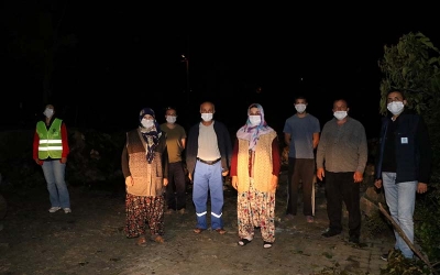 Yangında evsiz kalan aileye Büyükşehir’den yardım eli