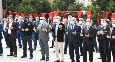 Yardım tırları Çayırova’dan uğurlandı