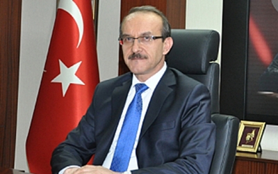 Yeni vali ÇİÇEK istemedi