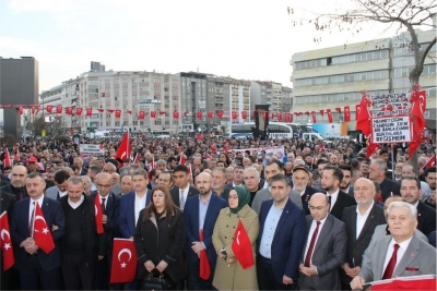 Yeniden refah partisi Türk milleti ve Türk silahlı kuvvetlerinin yanındadır.