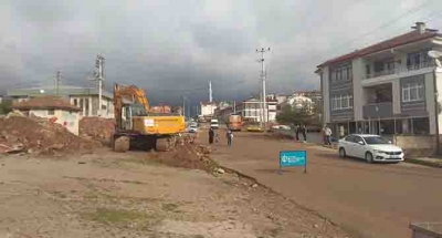 Yukarı Hereke Çarşı Caddesi yenileniyor