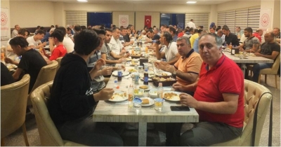 Yurt ve Sevgi Evlerinde iftar geleneği devam ediyor